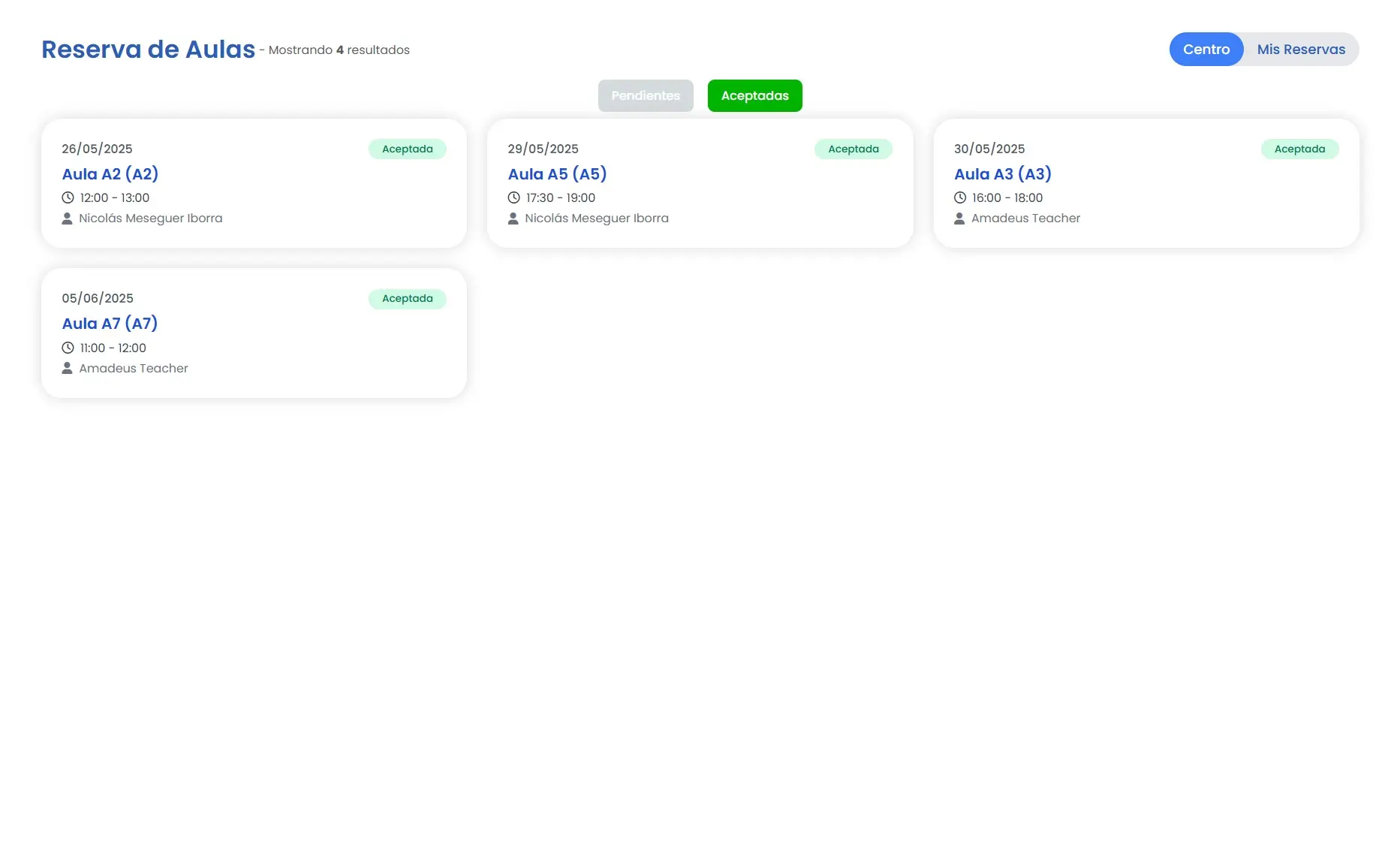 Configuración de reglas de reserva de aulas en Amadeus con límites y permisos por rol