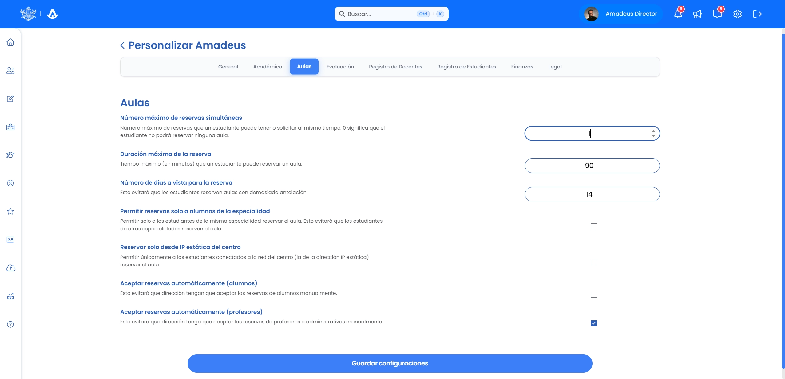 Panel de gestión de reservas de aulas en Amadeus con listado de solicitudes y estados